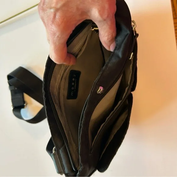 Mosey by baggallini Black Crossbody Travel Bag - Picture 3 of 13